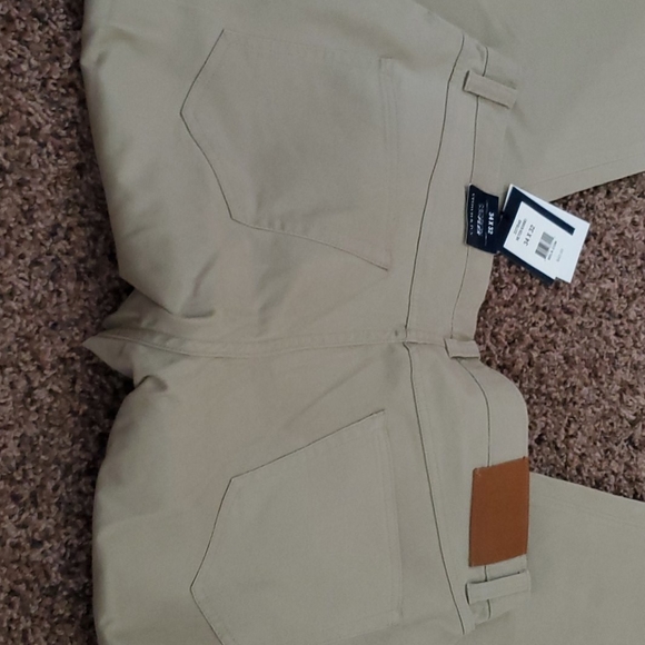 Crown & Ivy pants - Picture 3 of 3